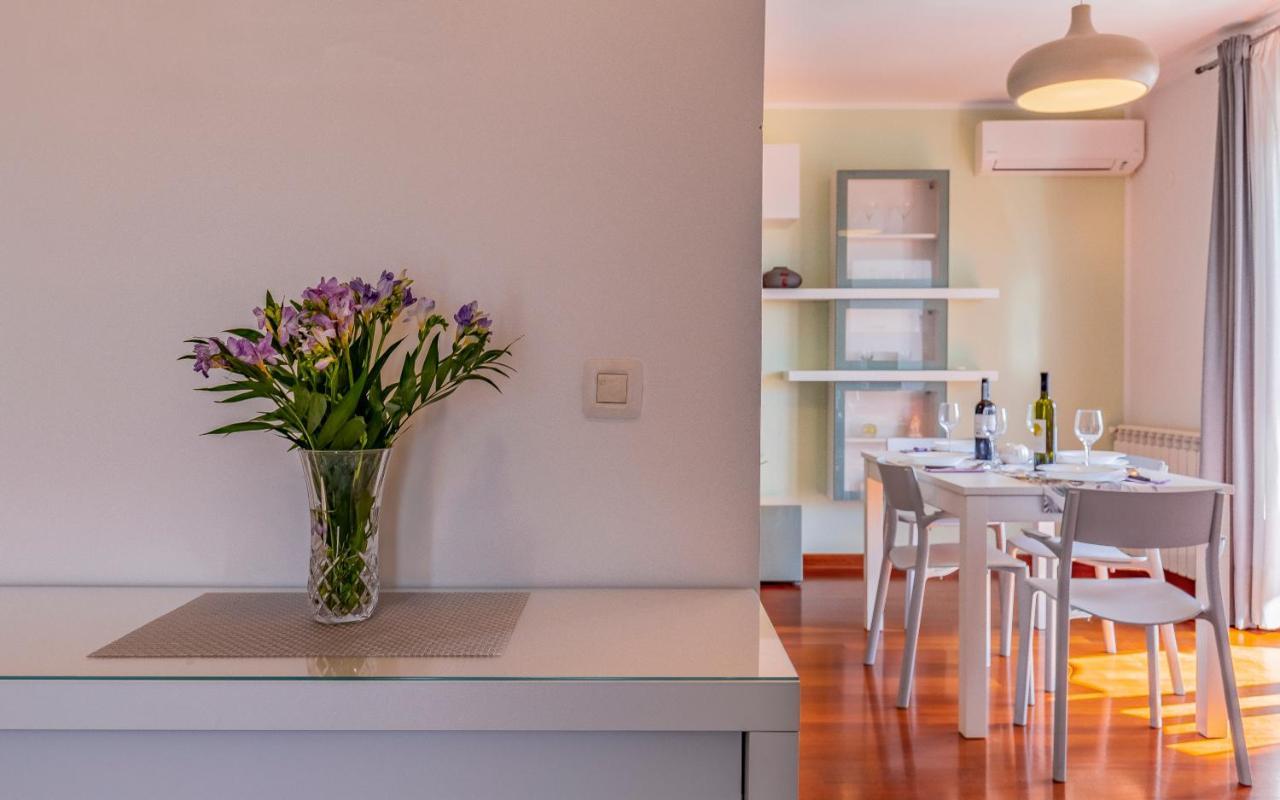 Apartment Green Pula, Family Friendly, Comfortable, Free Parking And Wifi Екстериор снимка
