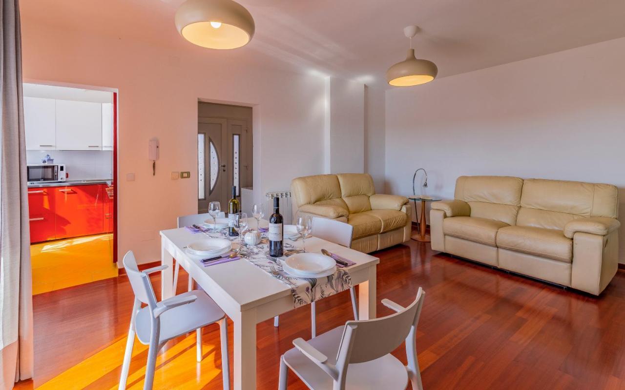 Apartment Green Pula, Family Friendly, Comfortable, Free Parking And Wifi Екстериор снимка